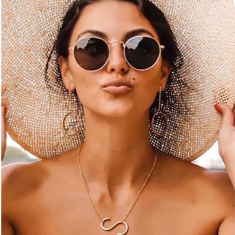 🍒3/$30 New Gold Block Monogram Necklace - Picture 2 of 10